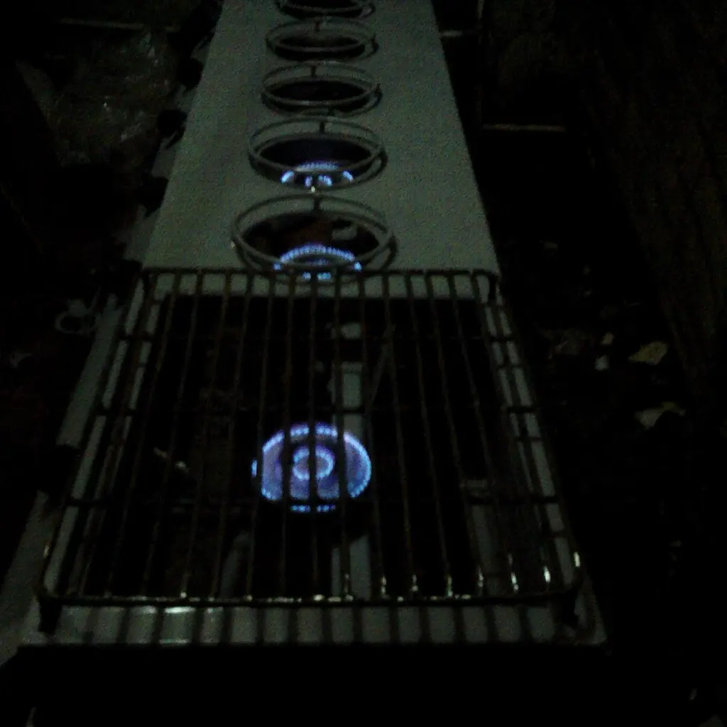 Jasa Pembuatan Kompor Untuk Berbagai Jenis Usaha Seperti Surabi (9).webp