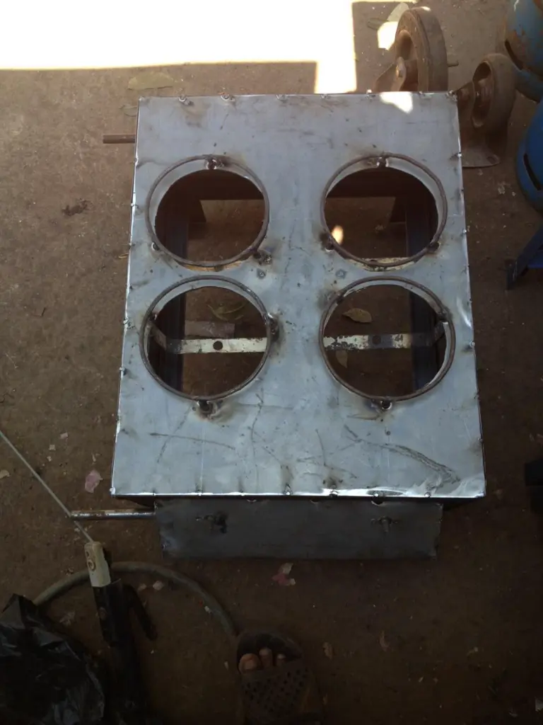 Jasa Pembuatan Kompor Untuk Berbagai Jenis Usaha Seperti Surabi (11).webp