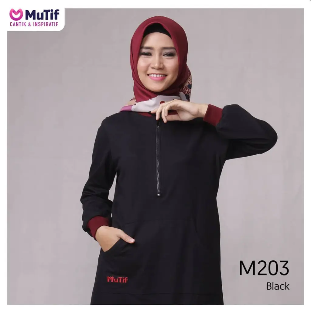 203 Hitam - Maroon M (1).webp