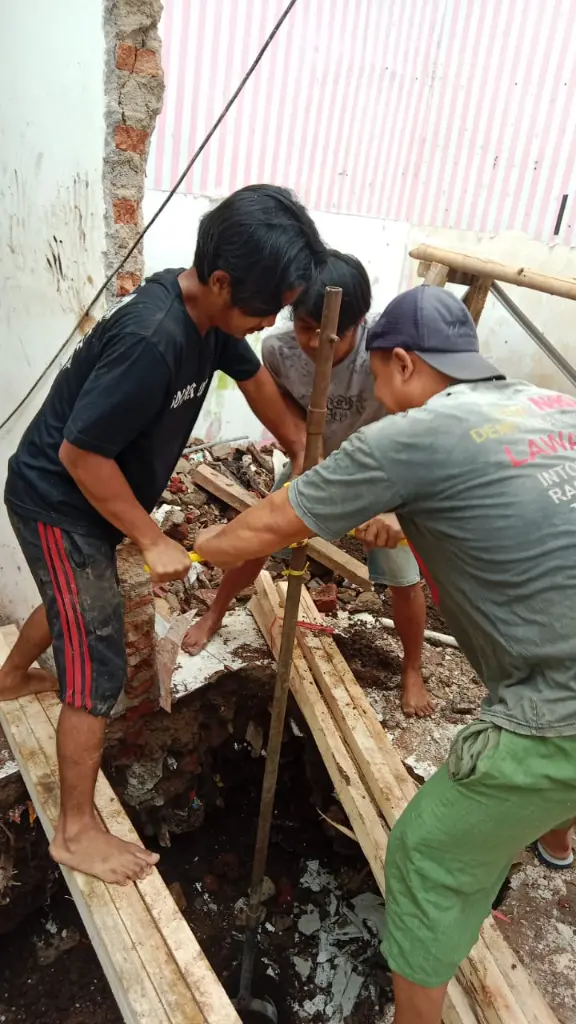 Alat bore pile manual (5).webp