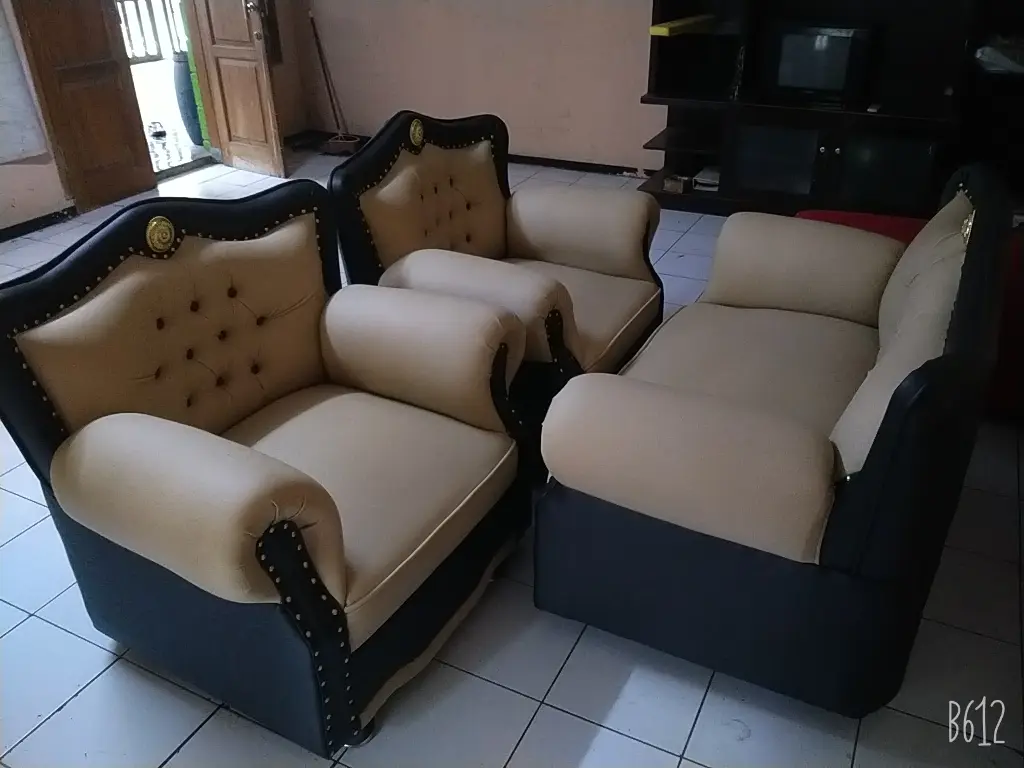 Jasa desain interior dan reparasi furniture kursi sofa springbed rumah kantor apartemen hotel (23).webp