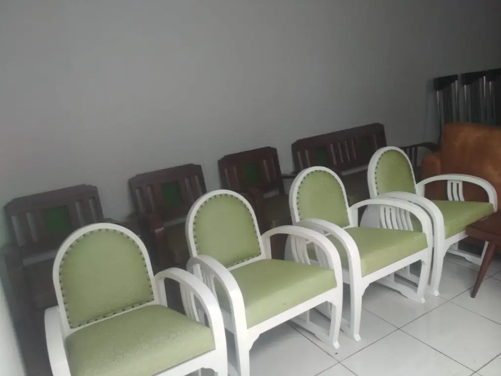 Jasa desain interior dan reparasi furniture kursi sofa springbed rumah kantor apartemen hotel (37).webp